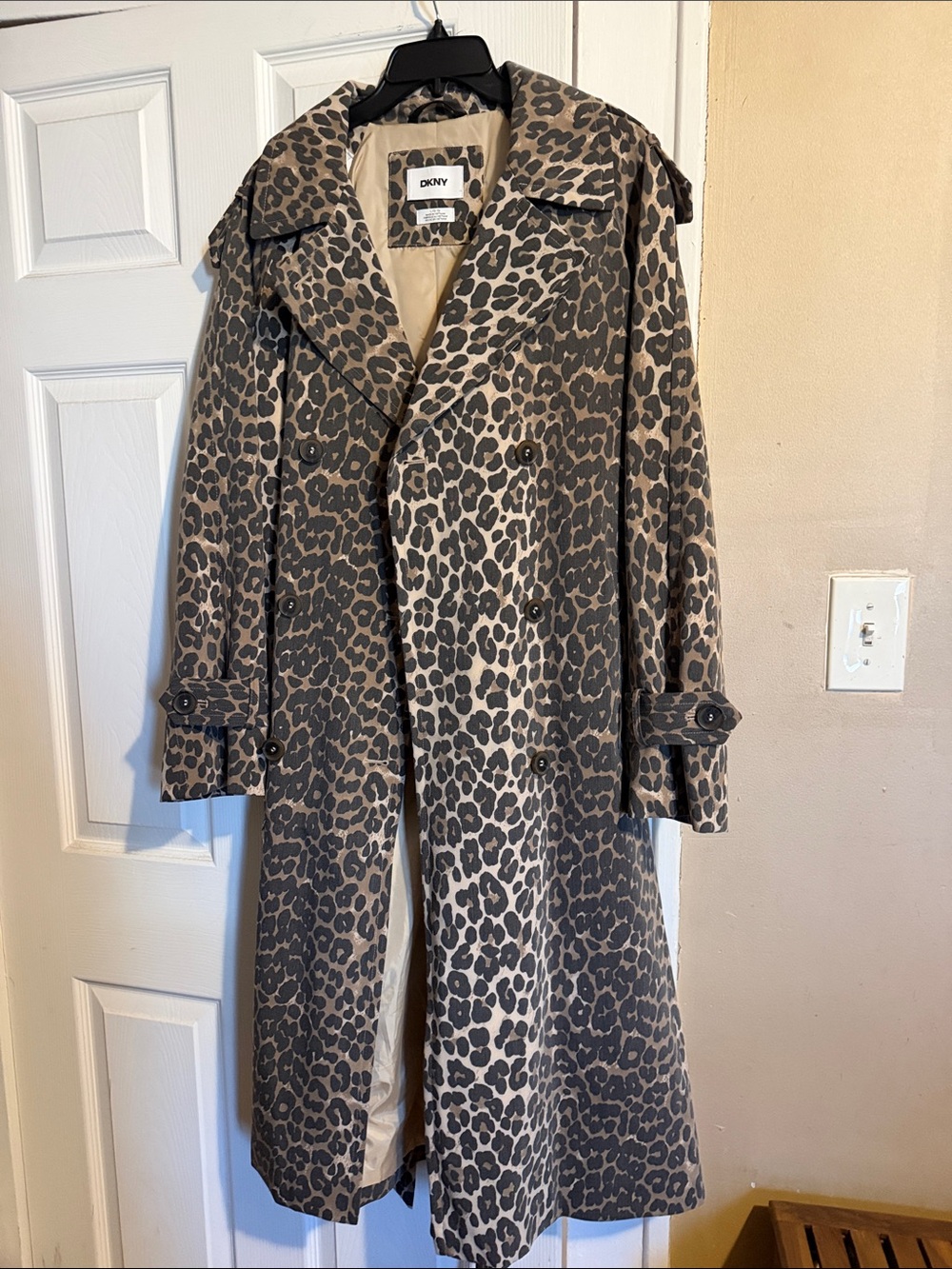 DKNY Leopard-Print Double-Breasted Trench Coat in Taupe & Black